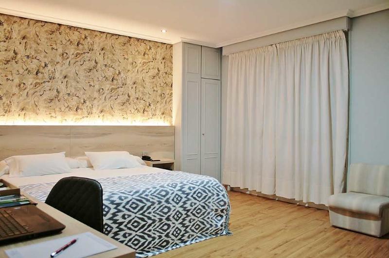 Hospedium Hotel La Marina Costa Da Morte セー エクステリア 写真