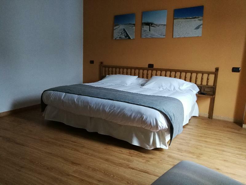 Hospedium Hotel La Marina Costa Da Morte セー エクステリア 写真